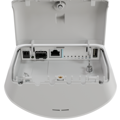 MikroTik mANTBox ax 15s - Image 3