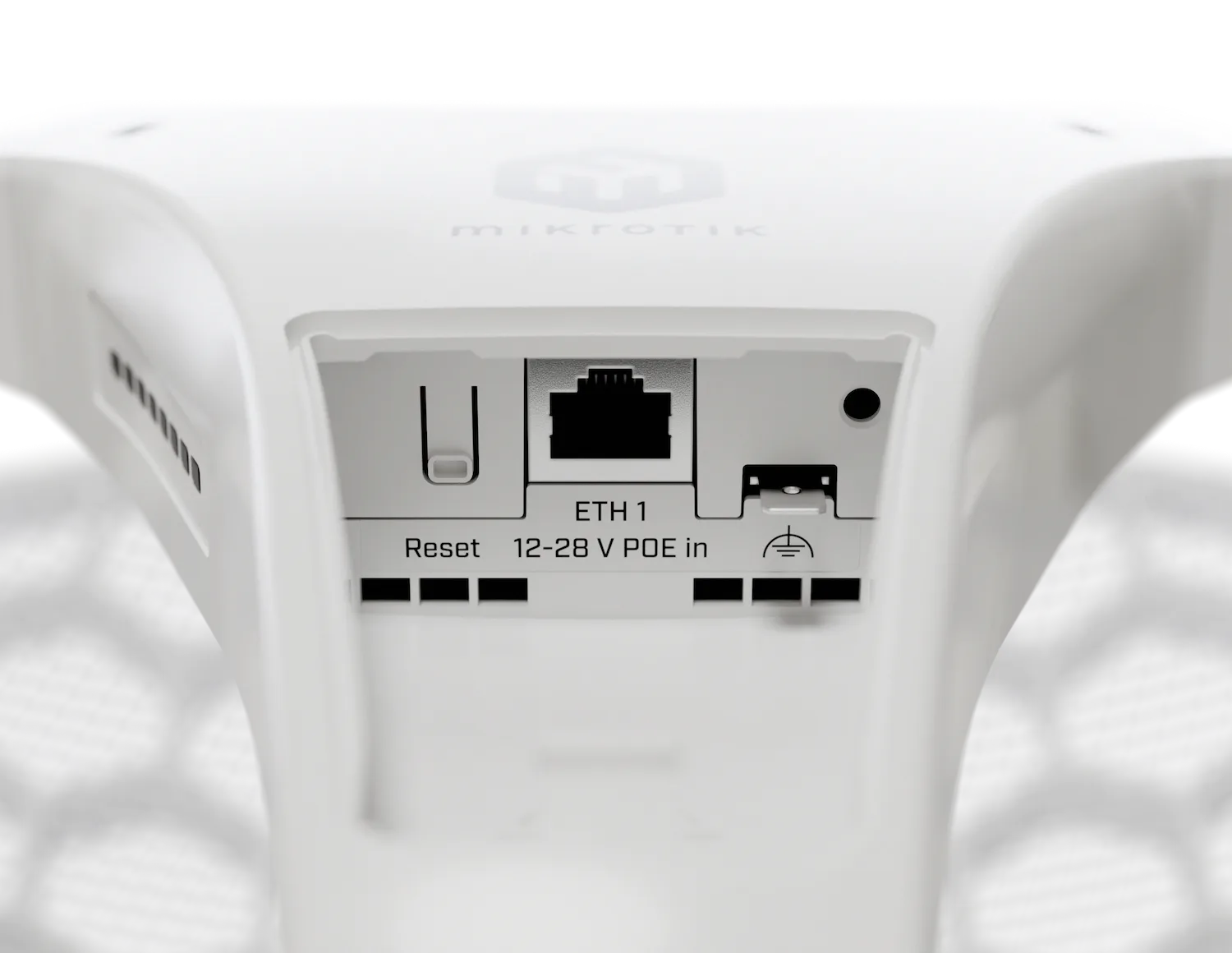 MikroTik LHG XL 5 ax — изображение 2